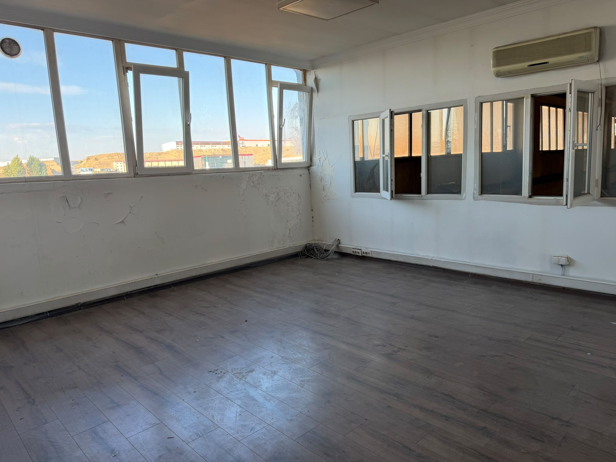 WhatsApp Image 2026-08-19 at 18.32.15 1.jpeg